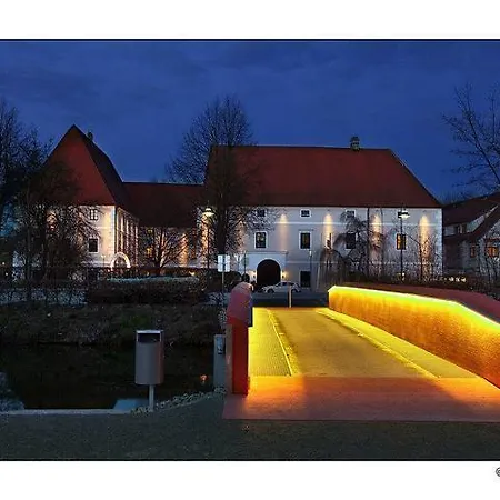 Schloss 3* Zeillern
